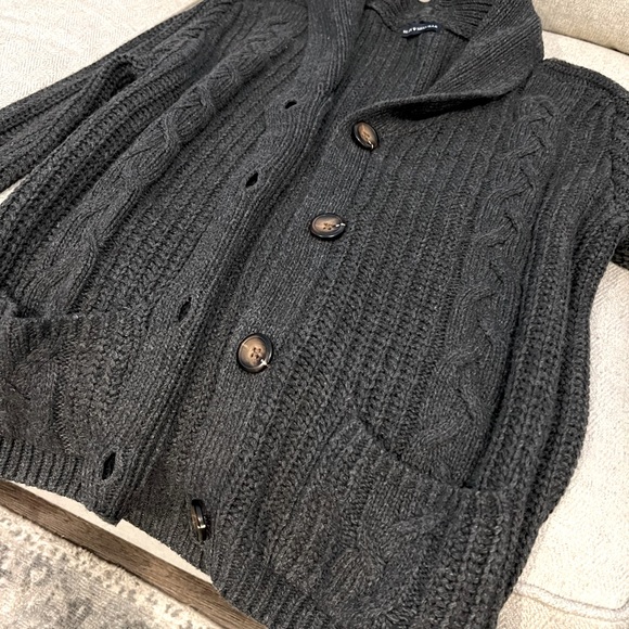 Brandy Melville Chunky Knit Button sweater pockets grey Back to School cardigan - Picture 5 of 6